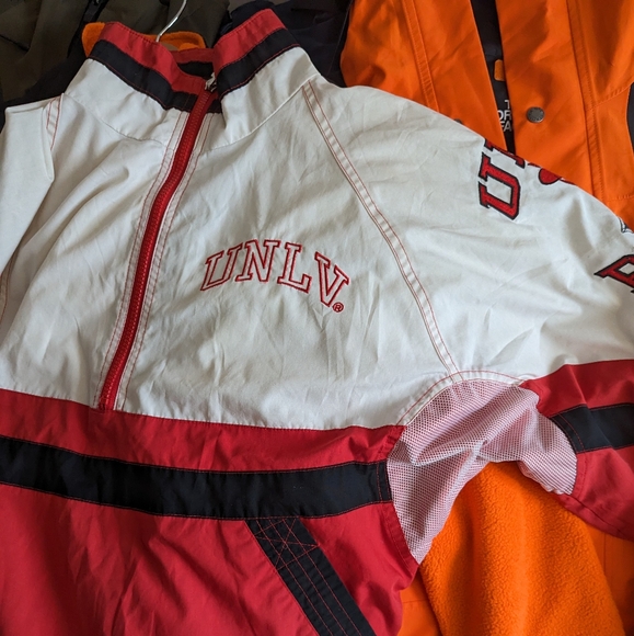 Vintage UNLV Running Rebels Starter Pullover Medium - Picture 5 of 10